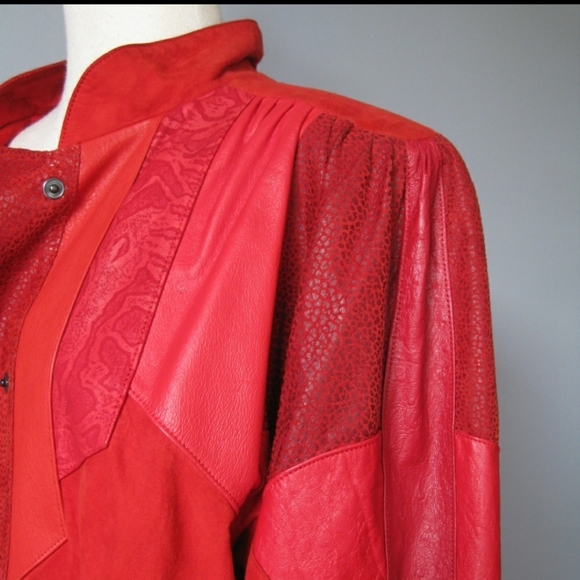 80s Vintage Red Patchwork Leather Jacket - Picture 14 of 16